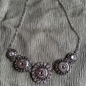 Ginger snap rhinestone three snap necklace